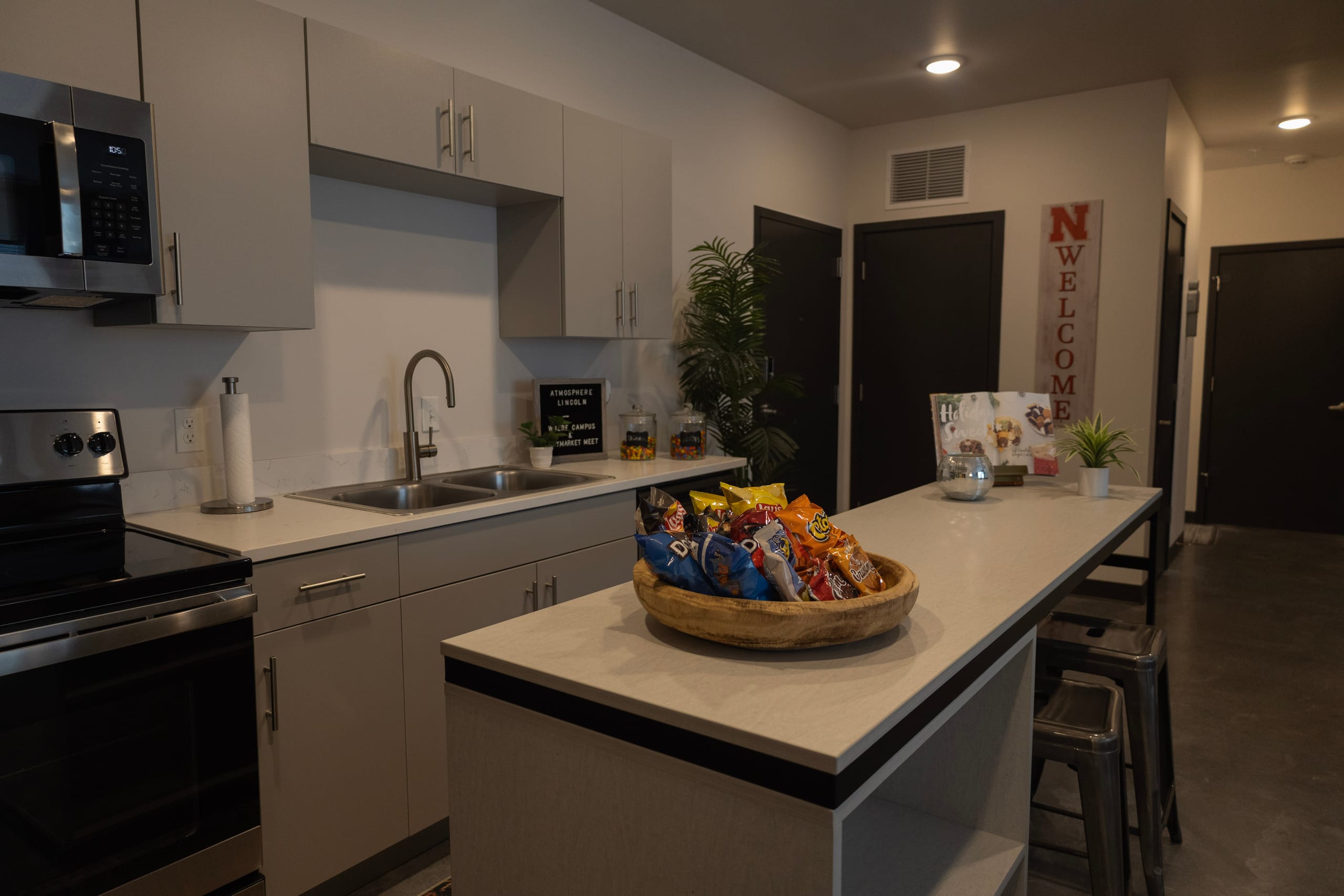 The Kitchen — The Atmosphere