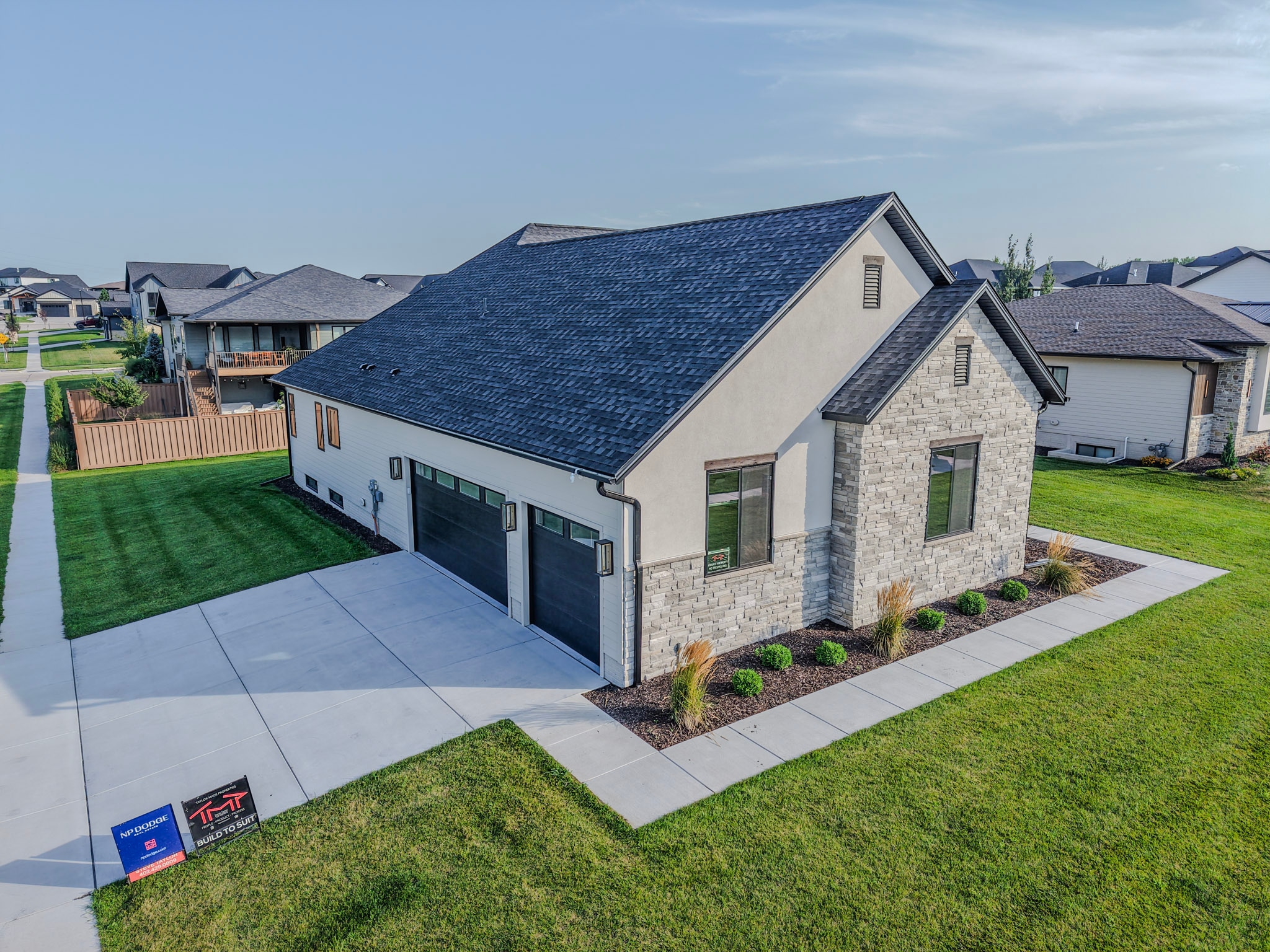 The Lot, Aerial — Hillcrest