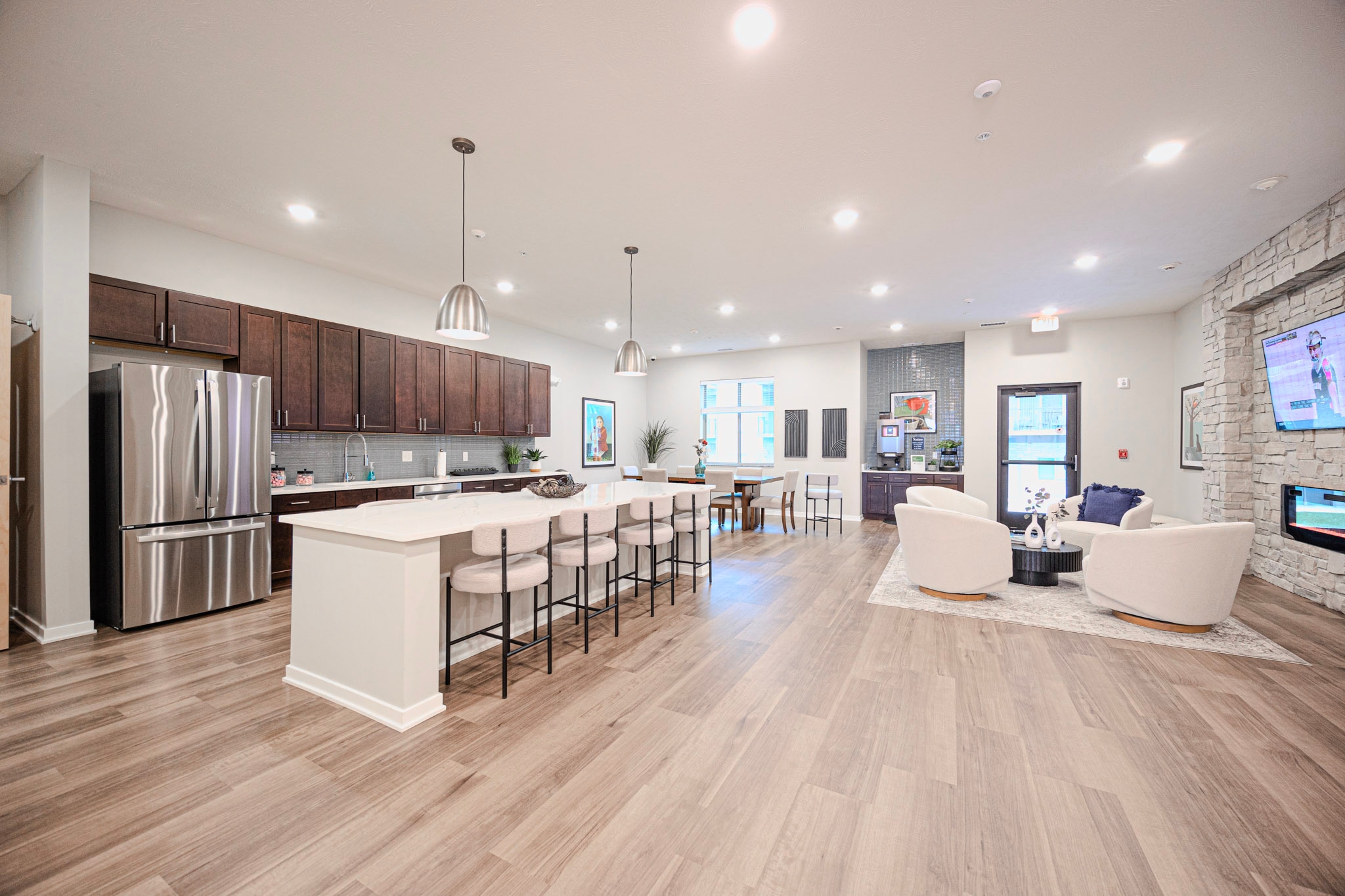 Community Room — Horizon