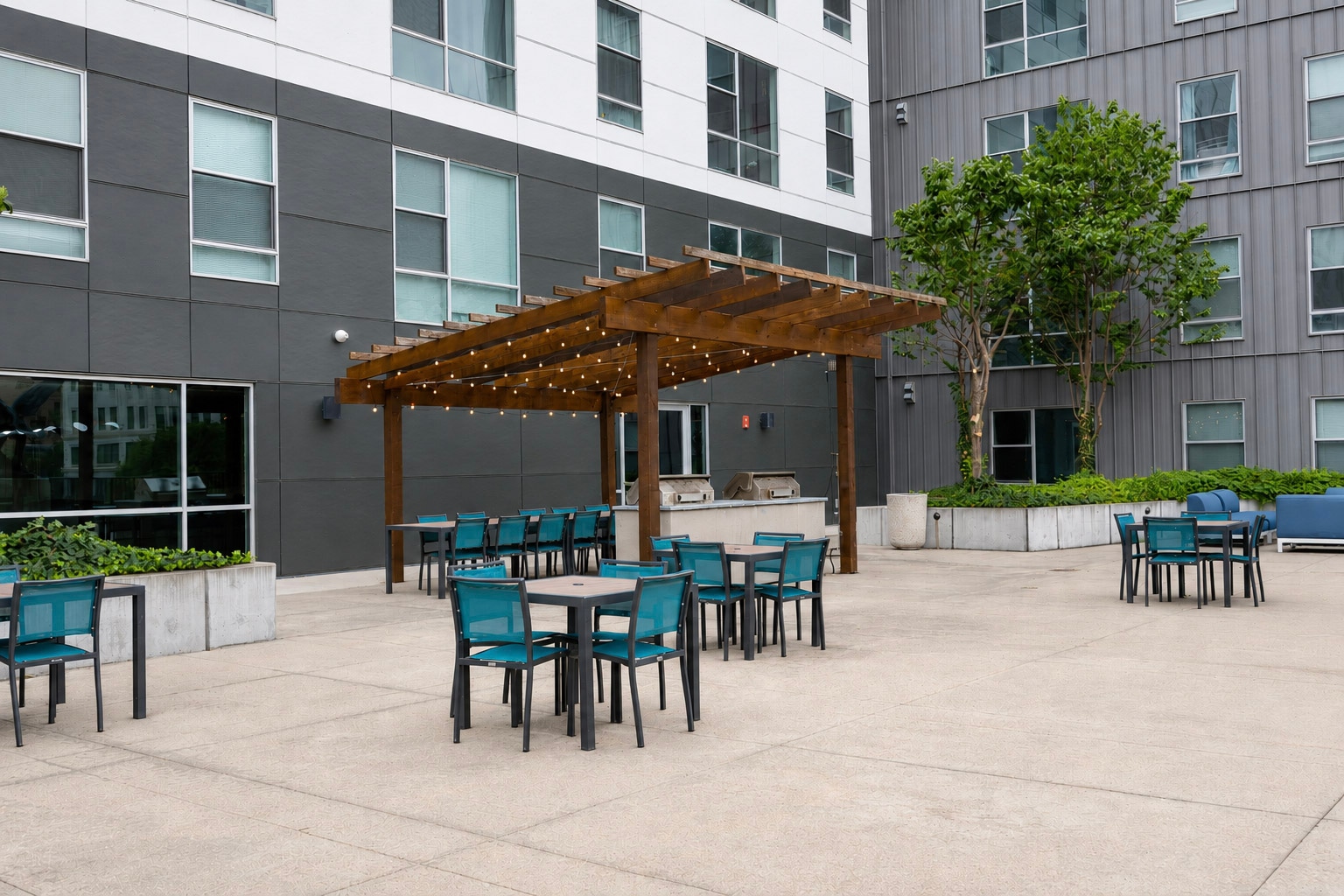 Balcony — Latitude Lincoln